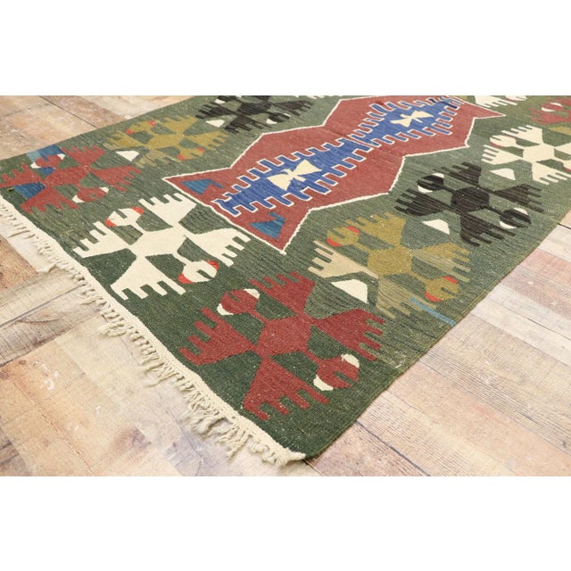 Vintage Persian Shiraz Kilim Rug, 03'10 X 05'06 For Sale In Dallas - Image 6 of 9