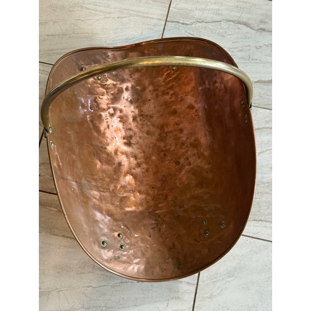 Measures 14 5/8”Width X 21 1/4”Long x 17” High