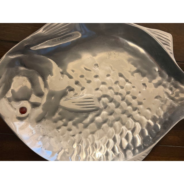 1970s Vintage 1976 Arthur Court Cast Aluminum Fish Platter Carnelian Red Eye For Sale - Image 5 of 10