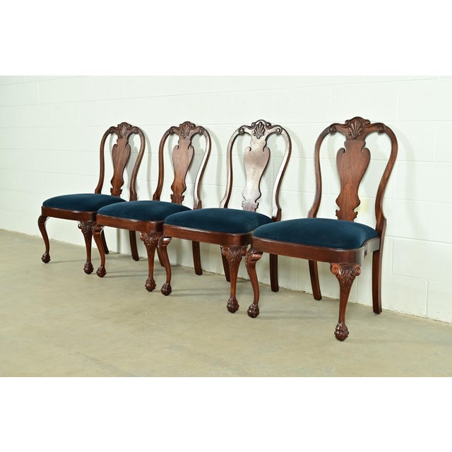 English Smith & Watson Georgian Carved Mahogany Dining Chairs, Set of Four For Sale - Image 3 of 14