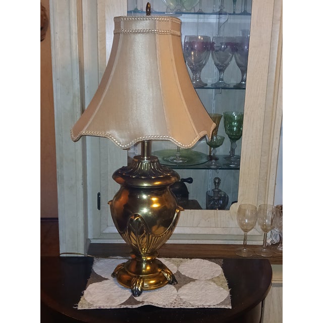 Metal Vintage Brass Hollywood Regency Table Lamp For Sale - Image 7 of 8