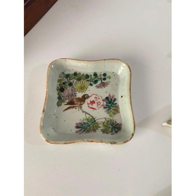 Small Porcelain Serving Bowls in Wooden Box, China, 19th Century, Set of 10 For Sale - Image 5 of 13