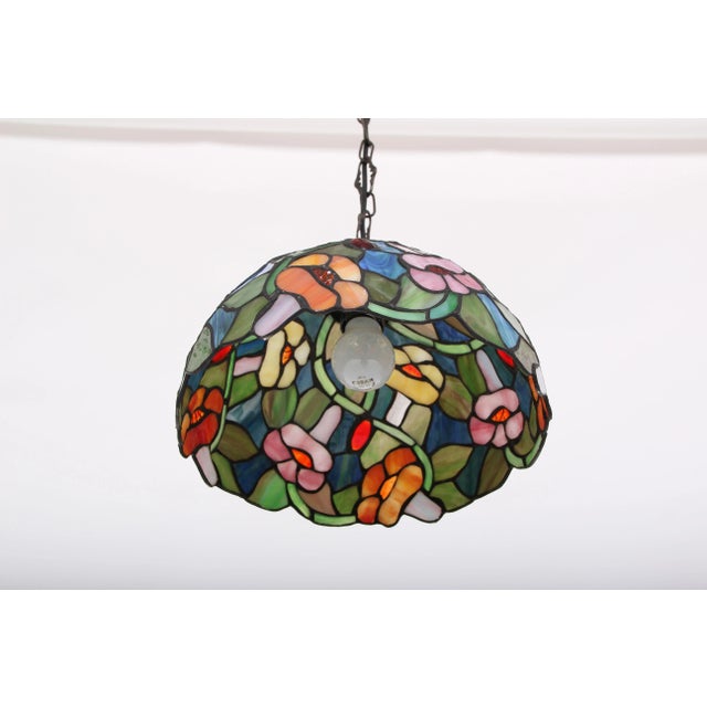 Pendant light. Lead glass in many beautiful colors. The lamp looks beautiful without damage. Chain for hanging 100 cm. Up...
