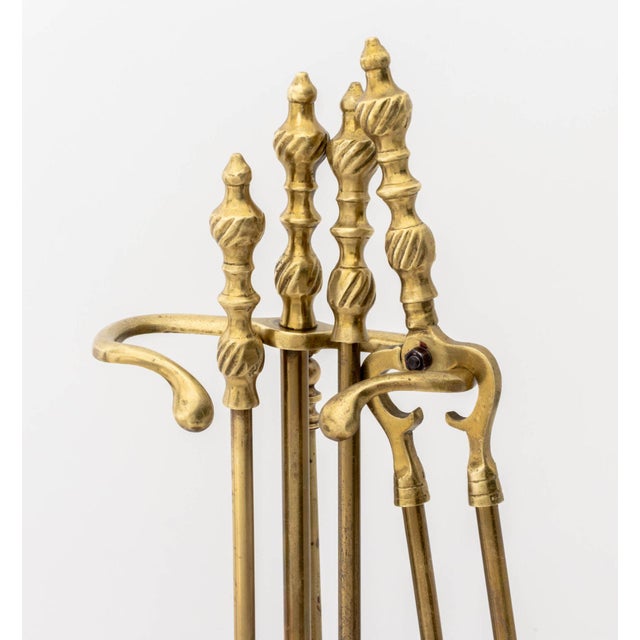 Traditional Group of Five Federal Style Brass Fireplace Tools For Sale - Image 3 of 15