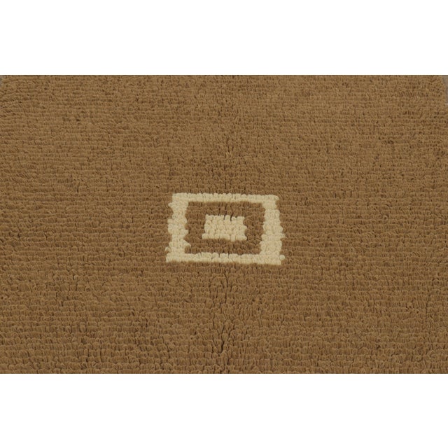 Rug & Kilim Vintage Tulu Shag Rug in Warm Brown With Beige Geometric Medallion - Rug & Kilim For Sale - Image 4 of 8