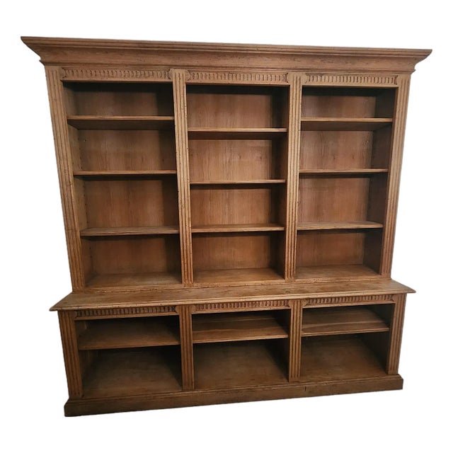 Italian Bookcase in Solid Oak For Sale