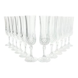 Example of Cristal d' Arques Champagne Flutes