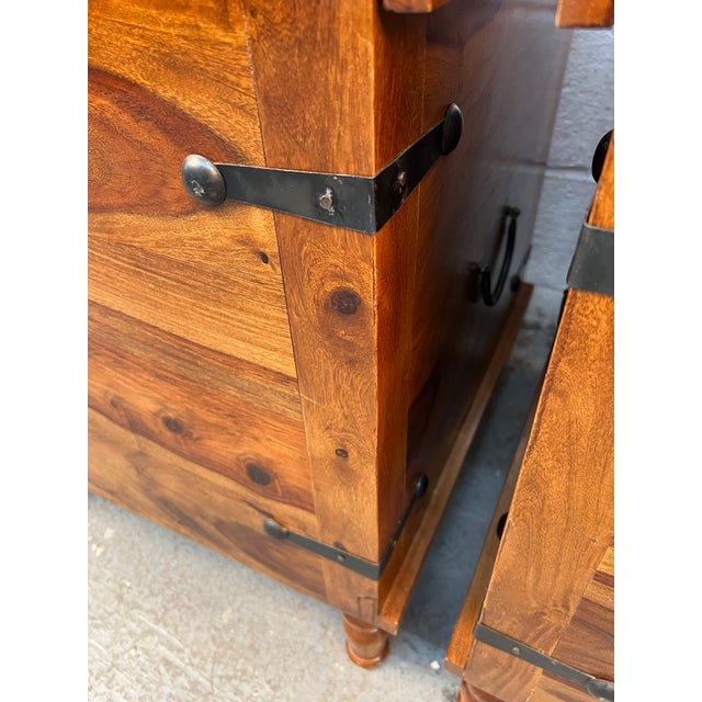 Late 20th Century Pair of Rustic Wood and Metal Storage Trunks W/ Lift-Top Lids For Sale - Image 14 of 15