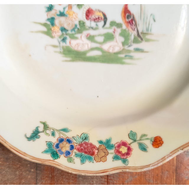 Mid 18th Century 18th Century Chinese Export Qianlong Period Famille Rose Plate With Repair For Sale - Image 5 of 12