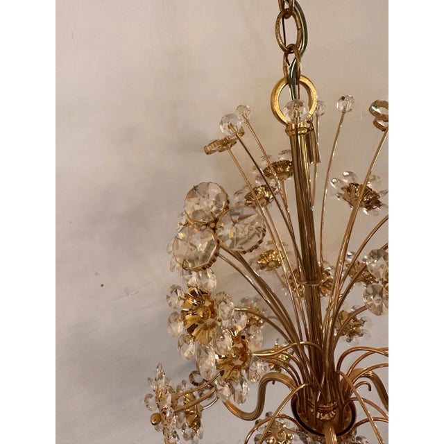 Hollywood Regency 24 Carat Gold Plated & Crystal Flower Chandelier For Sale - Image 3 of 10