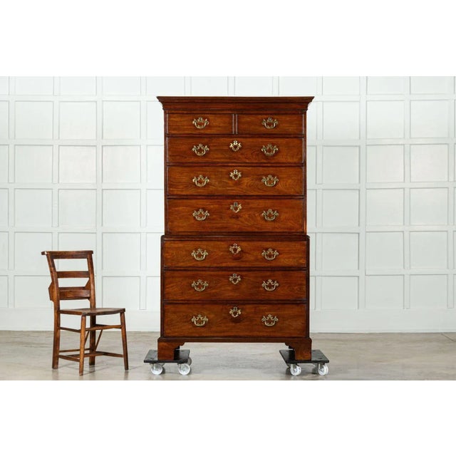 Early 19th Century English George III Mahogany Chest of Drawers, 1820 For Sale - Image 5 of 13