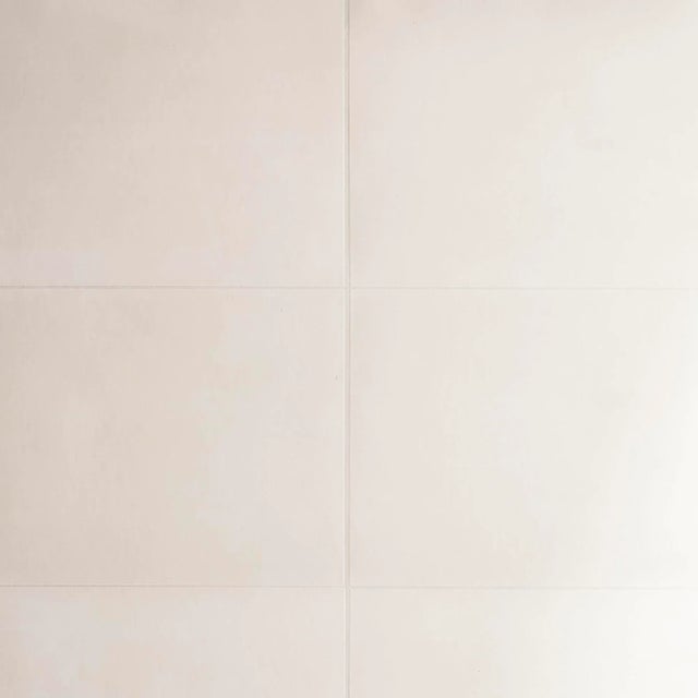 Contemporary Sample - Schumacher Glossed Vellum Wallpaper in Cream For Sale - Image 3 of 3