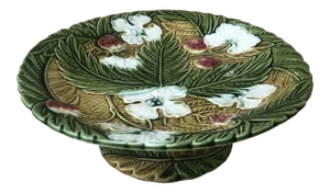 French Majolica Strawberries Comport, Circa 1880