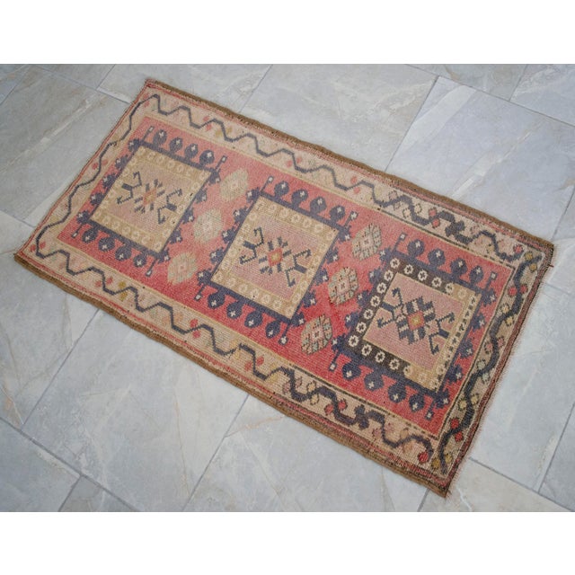 Hollywood Regency Hand Knotted Door Mat, Entryway Rug, Bath Mat, Kitchen Decor, Small Rug, Turkish Rug - 1′11″ × 3′7″ For Sale - Image 3 of 7