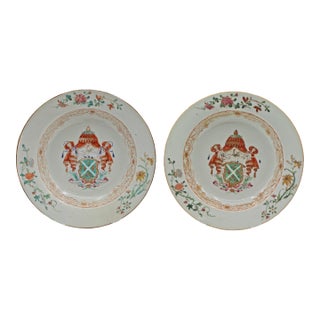 Circa 1740 Chinese Porcelain Pair of Famille Rose Armorial Soup Plates For Sale