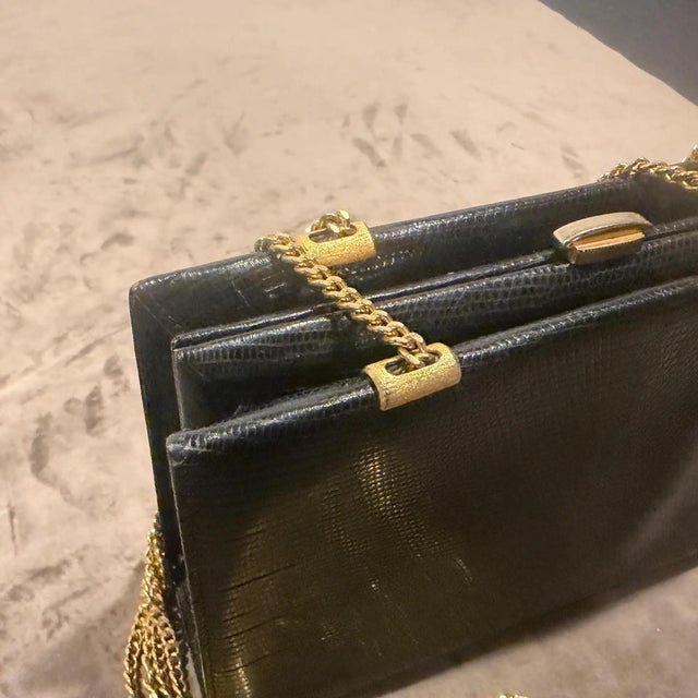 Mid-Century Modern 1950s High Quality Embossed Black Leather and Brass Italian Shoulder Bag For Sale - Image 3 of 12