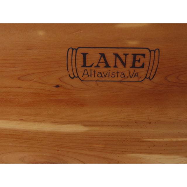 Early 1900s Lane Solid Cedar Hope Chest Blanket Trunk Bench 6586 For Sale In Miami - Image 6 of 18