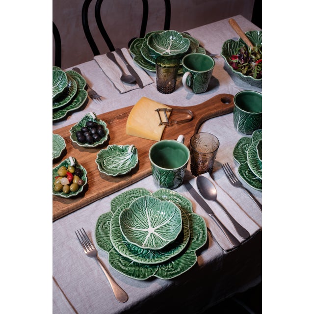 Traditional Bordallo Pinheiro Cabbage Leaf Dish With Curvature 4", Green, Set of 2 For Sale - Image 3 of 4