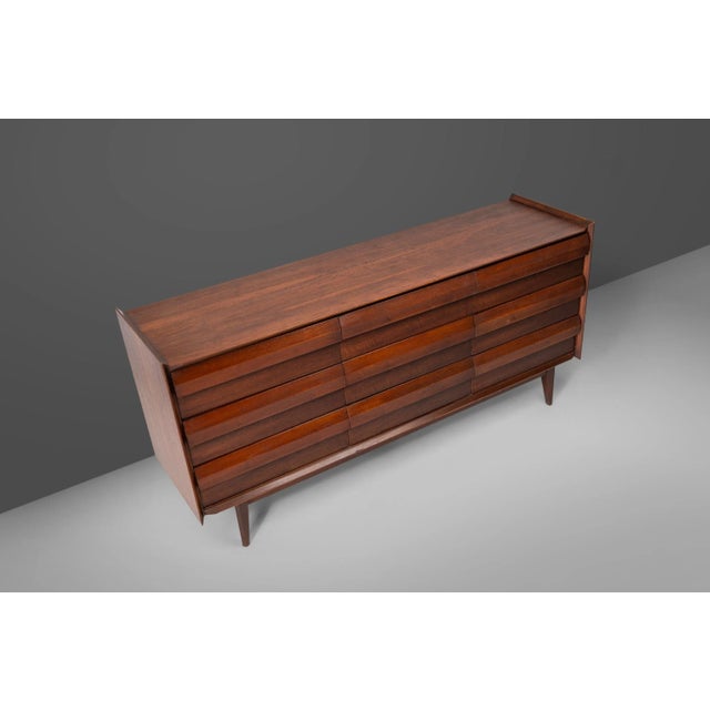 Lane first edition on sale dresser