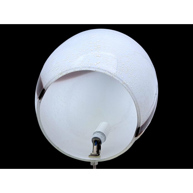 Penguin-Shaped Murano Glass Table Lamp from Manifattura Di Murano, 1980s For Sale - Image 6 of 10