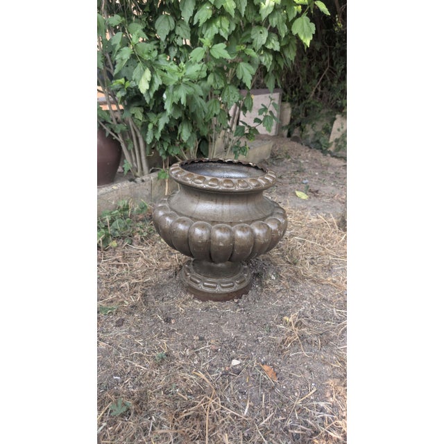 Medici Vase with Gadroons in Cast Iron by Alfred Corneau in Charleville, 1870 For Sale - Image 7 of 12