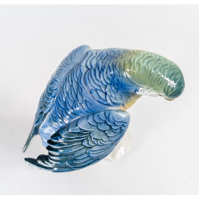 Early 20th Century German Porcelain Macaw Parrot Figure by Karl Ens For Sale In New York - Image 6 of 10