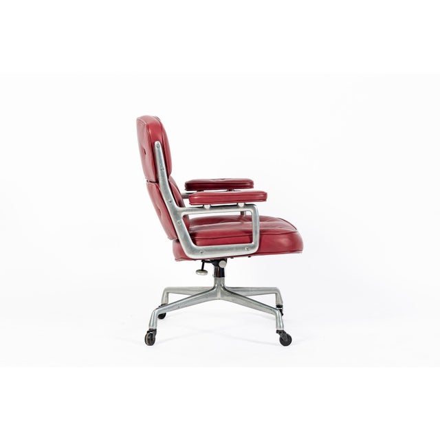 Metal Vintage Eames for Herman Miller Time Life Red Leather Lobby Office Chair 1960s For Sale - Image 7 of 15