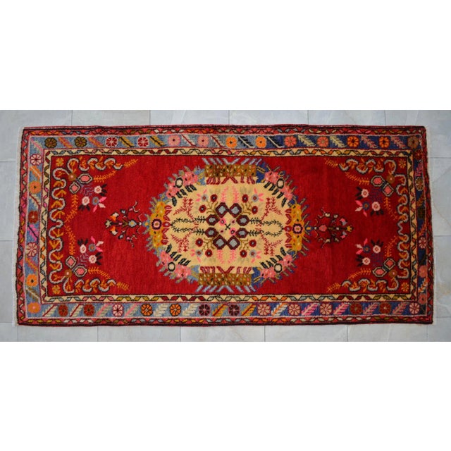 1960s Vintage Turkish Rug Traditional Hand Knotted High Pile Wool Area Rug - 3' 3" X 6' 9" For Sale - Image 11 of 11
