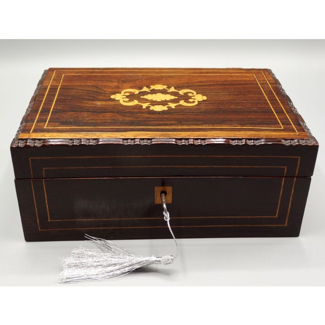 19th-Century English Rosewood Jewelry Box, Lock & Key For Sale - Image 4 of 11