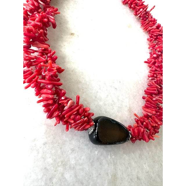 Contemporary Vintage Coral and Smoke Quartz Beaded Necklace For Sale - Image 3 of 3