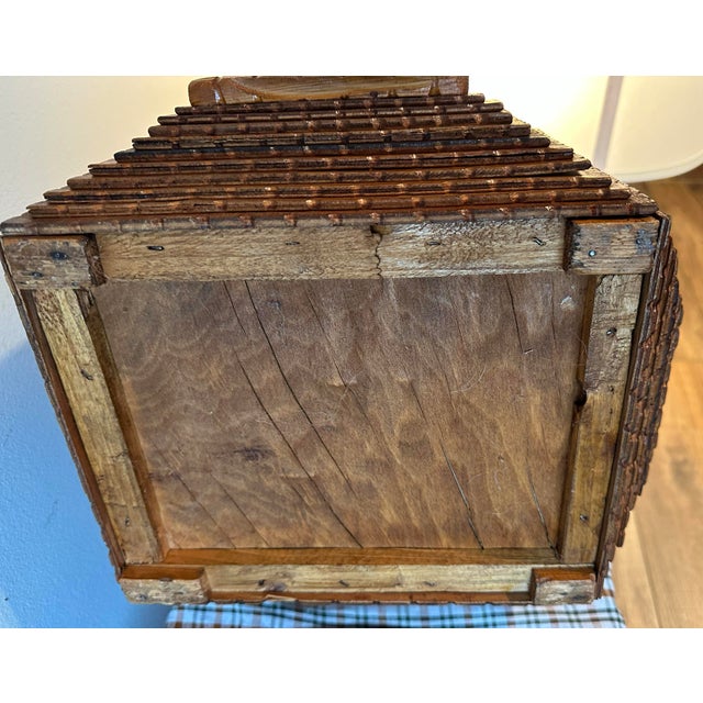 Early 20th Century Tramp Art Box With Hinged Lid and Pull-Out Drawer For Sale - Image 9 of 10
