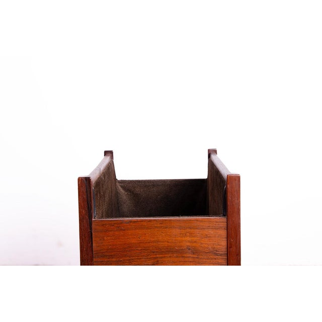 Danish Magazine Rack in Rosewood and Leather, 1960, in Flawless conditions. Designed 1960 to 1969