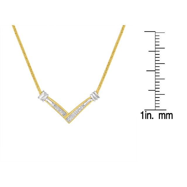 14K Yellow and White Gold 1/4 Cttw Princess Cut Diamond Channel-Set “V” Shape 18" Pendant Necklace (H-I Color, SI2-I1 Clarity) For Sale In New York - Image 6 of 6