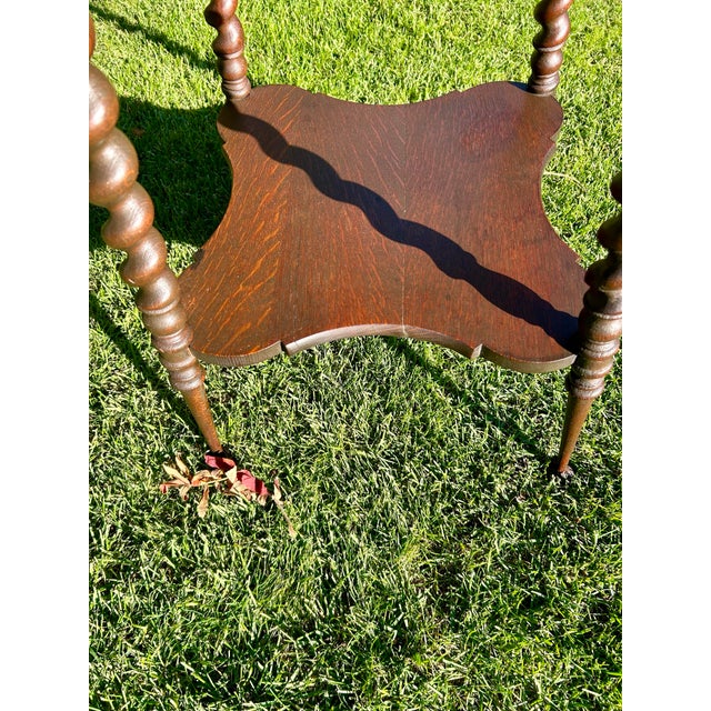 Antique, Tiger Oak parlor/end/side table, w/Barley Twist legs and the cutest little foot “pads”! Just look at this...