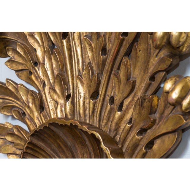 1920s Gilt Wood Carved Wall Sconce For Sale - Image 5 of 7