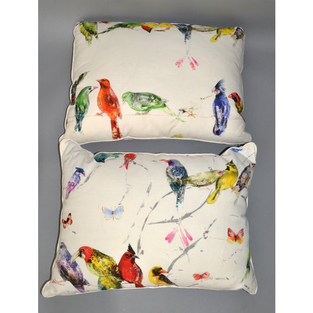 1980s Mid-Century Modern Colorful Birds Textured Linen Fabric Down-Filled Pillows- Set of 2 For Sale - Image 5 of 12