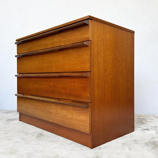 Vintage Teak Chest of Drawers from Avalon, 1960s For Sale - Image 4 of 11