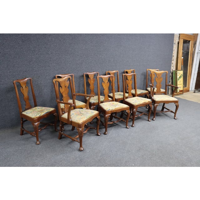 Set of 10 Smith & Watson Walnut Queen Anne Dining Chairs, 1926 For Sale - Image 4 of 18