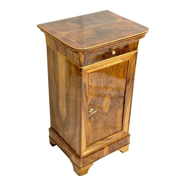 Walnut Nightstand or Side Cabinet, 19th Century For Sale - Image 3 of 9