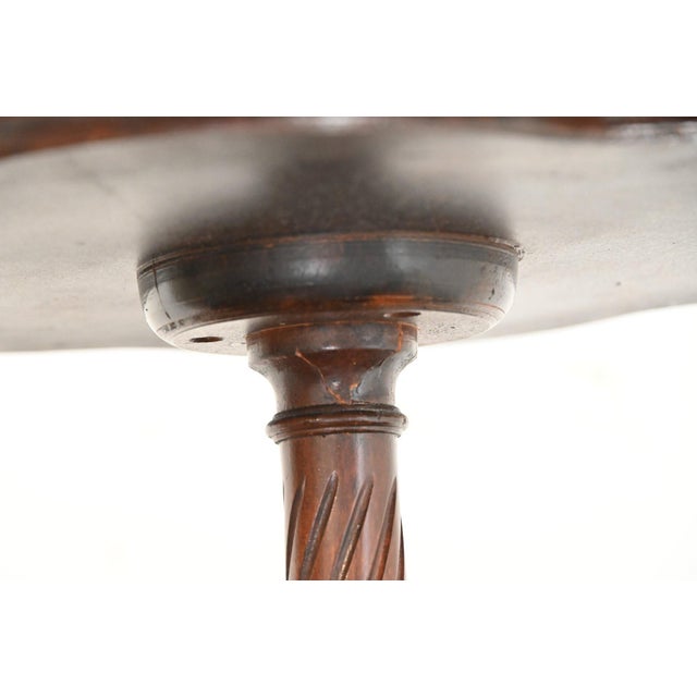 1930s–40s Colonial Revival Mahogany Two-Tier Carved Pie Crust Accent Table For Sale - Image 4 of 5