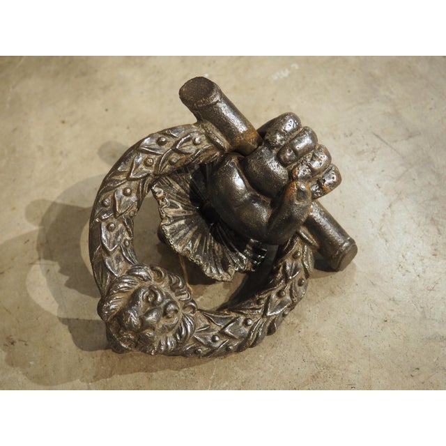 Metal 19th Century English Cast Iron Door Knocker, the Wreath of Victory For Sale - Image 7 of 14