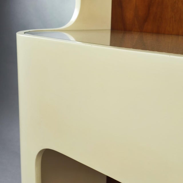 Glass Space Age Curved Console Table, 1970s For Sale - Image 7 of 8