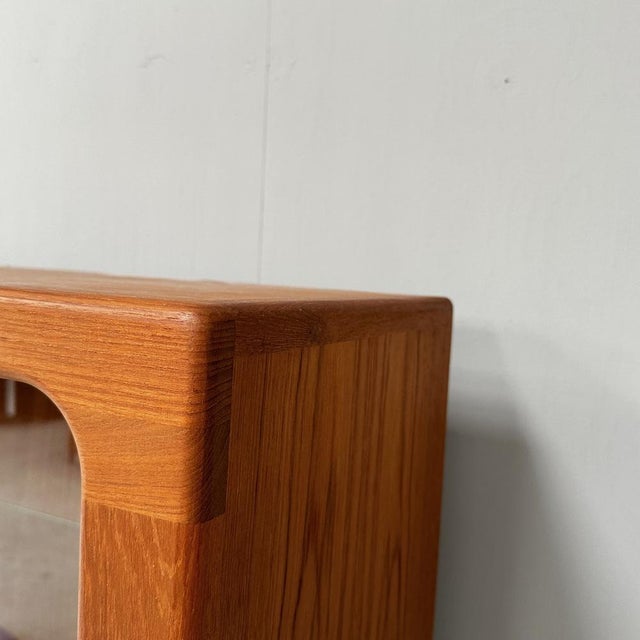 Brown Danish Display Cabinet in Teak by Dyrlund, 1980s For Sale - Image 8 of 15