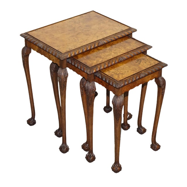 Burr Walnut Nest of Three Tables with Carved Claw & Ball Feet, Set of 3 For Sale