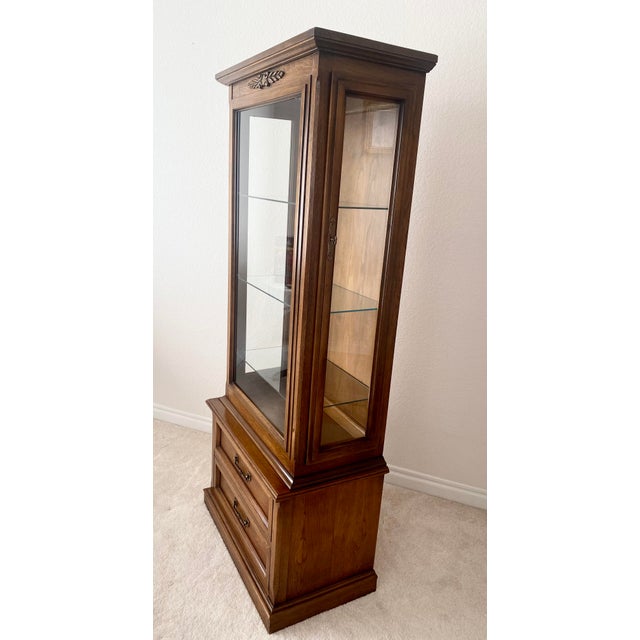 Mid 20th Century Permacraft Sanford Furniture Curio, Display, Bookcase, Etageres Cabinet Excellent Condition Made in Usa. For Sale - Image 13 of 14