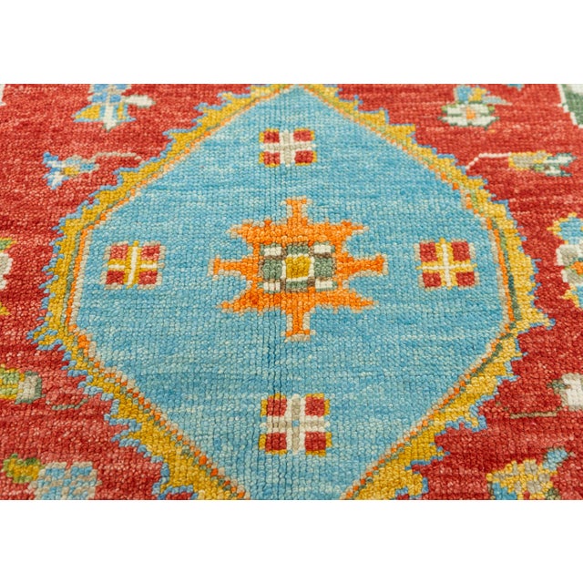 Turkish Oushak Rug 4'9" x 6'6" #19529 For Sale In Houston - Image 6 of 8