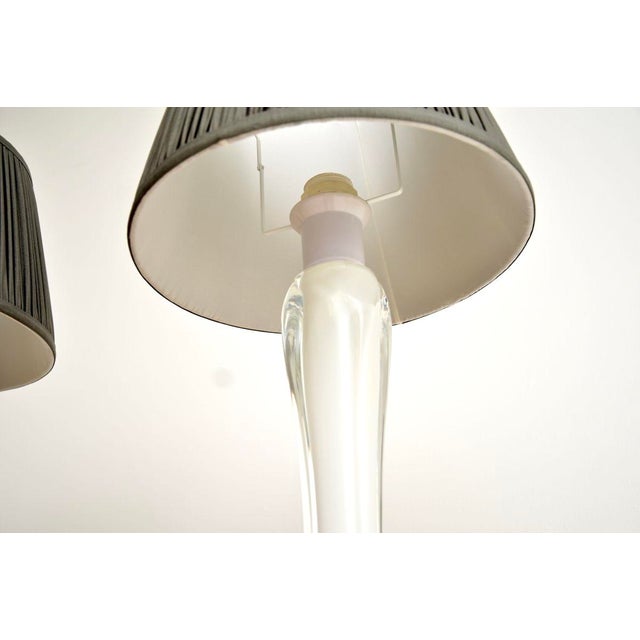 Vintage Swedish Glass Table Lamps by Paul Kedelv for Flygsfors, 1960s, Set of 2 For Sale - Image 4 of 10