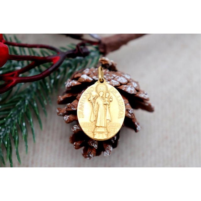19.2k Gold Saint Anthony of Lisbon Pendant, in Worn conditions. Designed 1980 to 1989