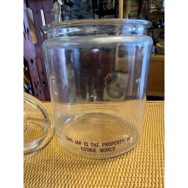 1970s Vintage “Cookie World” Advertising Counter Snack Glass Jar With Lid For Sale - Image 5 of 7