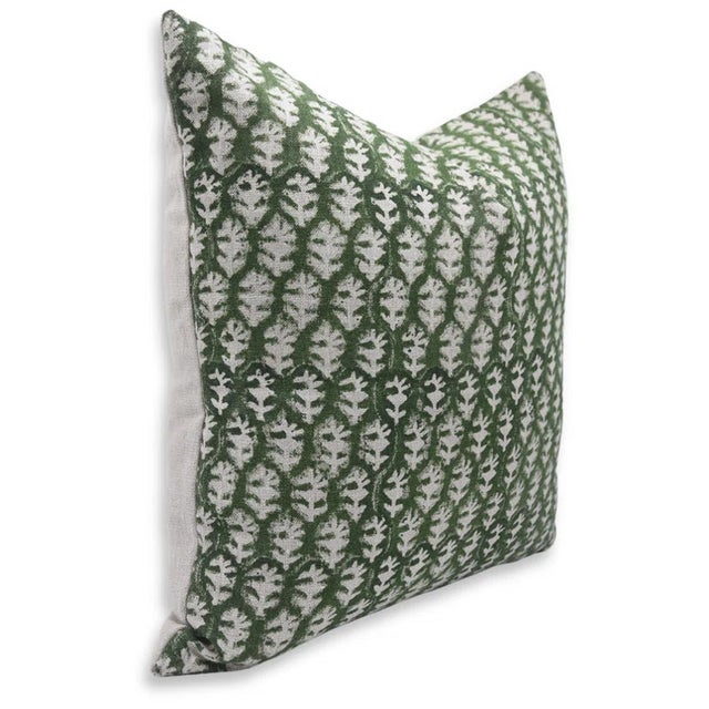 Enhance your home with the timeless elegance of this handmade block print cushion cover from Fabdivine. Made from thick...